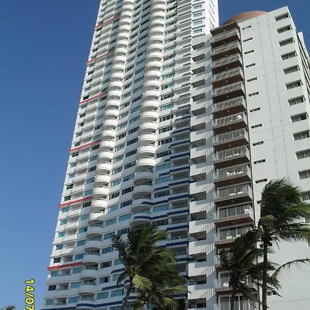 Apto Frente Al Mar Apartamento